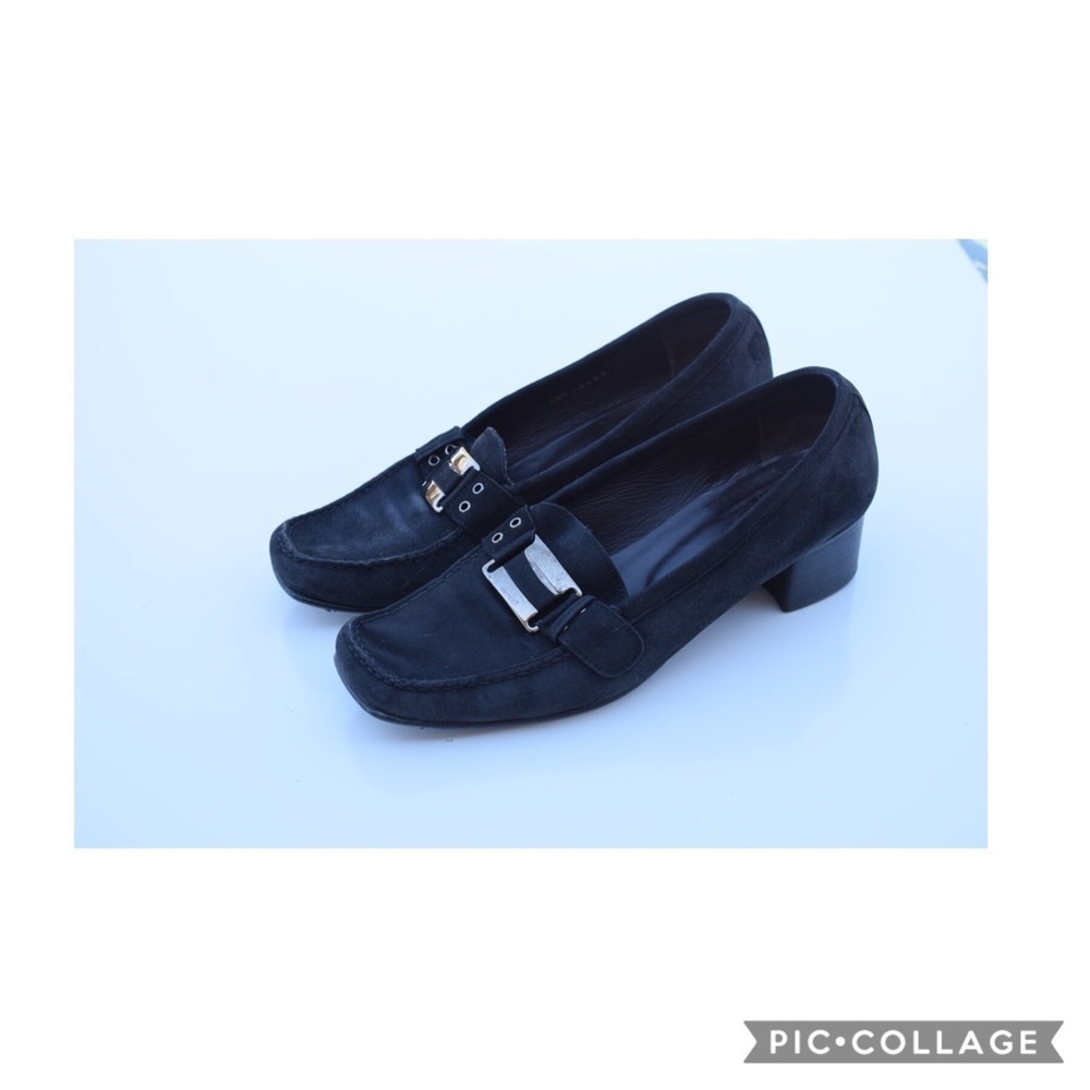 Stuart Weitzman low heels